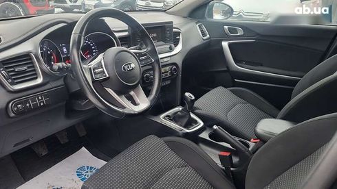 Kia Cee'd 2021 - фото 16