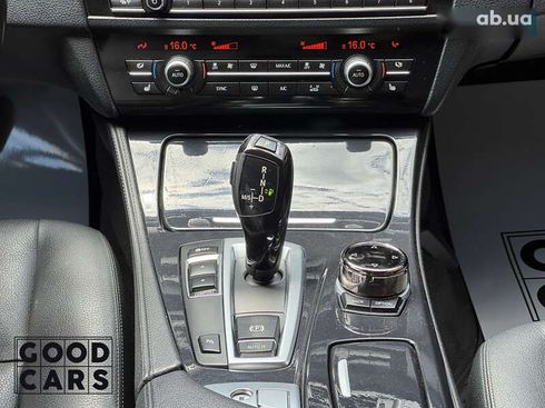 BMW 5 серия 2016 - фото 25