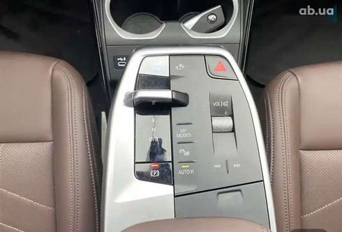 BMW iX1 2023 - фото 10