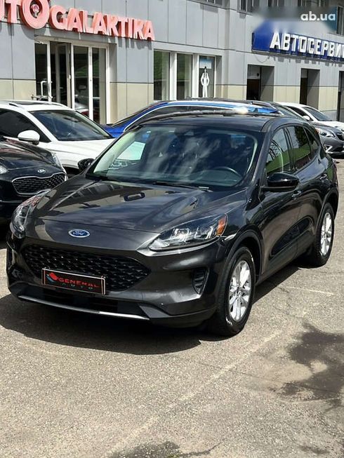 Ford Escape 2020 - фото 4