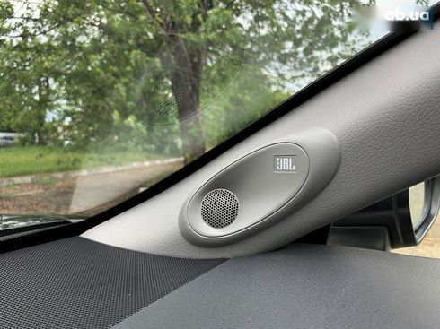 Toyota Camry 2019 - фото 4