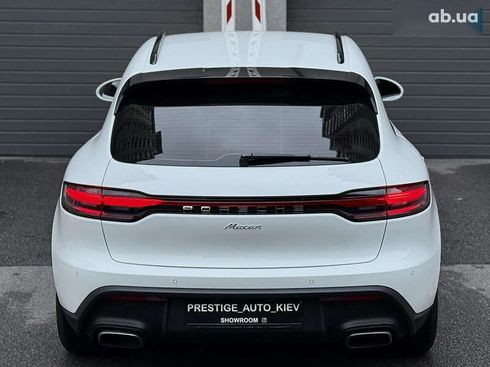 Porsche Macan 2023 - фото 18