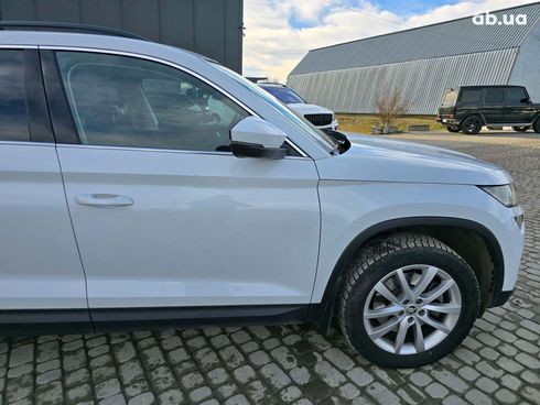 Skoda Kodiaq 2020 белый - фото 6