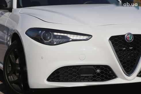 Alfa Romeo Giulia 2020 - фото 4