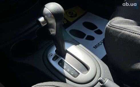 Nissan Versa 2015 - фото 22