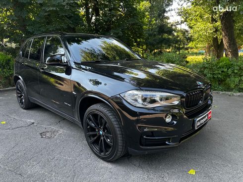 BMW X5 2015 черный - фото 3