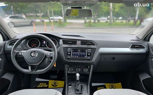 Volkswagen Tiguan 2017 - фото 13