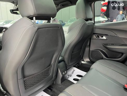 Peugeot 2008 2020 белый - фото 25