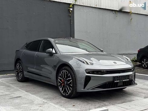 Zeekr 001 2025 - фото 3