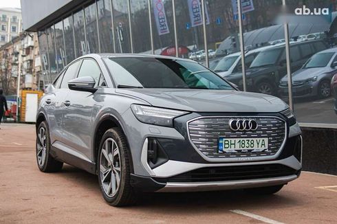 Audi Q4 Sportback e-tron 2022 - фото 2