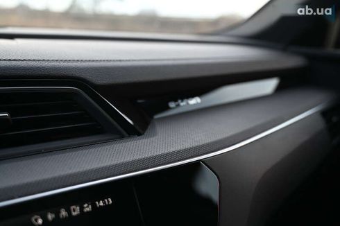 Audi E-Tron 2022 - фото 16