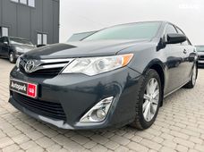 Продажа б/у Toyota Camry 2013 года во Львове - купить на Автобазаре