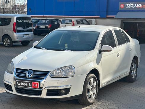Volkswagen Jetta 2008 белый - фото 12