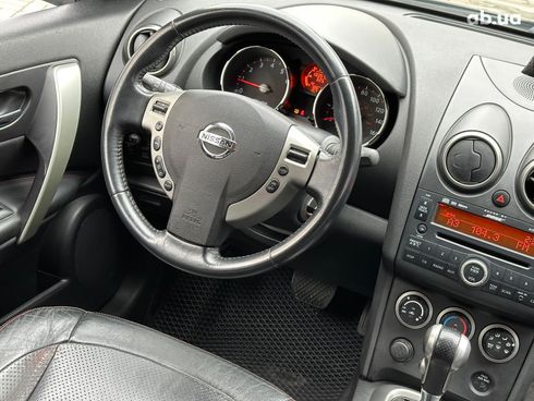 Nissan Rogue 2010 черный - фото 14