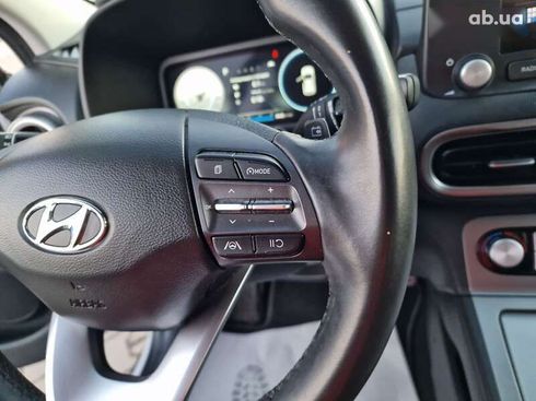 Hyundai Kona Electric 2021 - фото 20