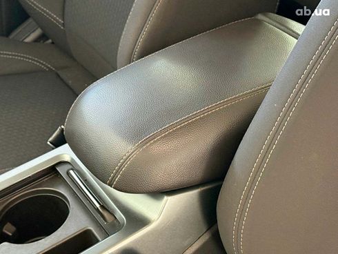 Ford Kuga 2017 серый - фото 13