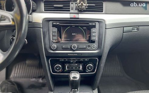 Skoda Superb 2014 - фото 11