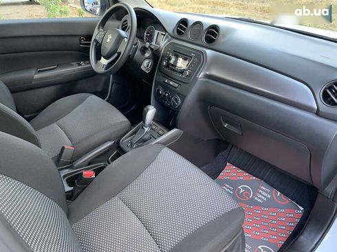 Suzuki Vitara 2021 - фото 26