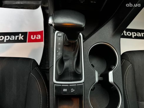 Kia Sportage 2019 белый - фото 23