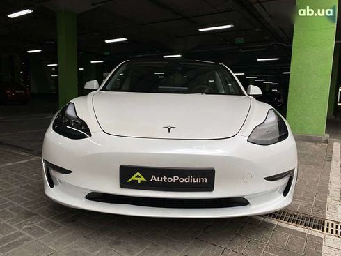 Tesla Model 3 2023 - фото 29
