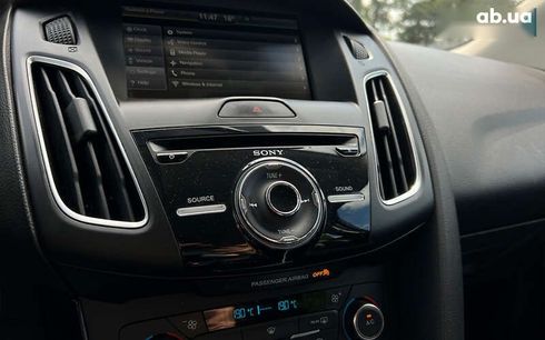 Ford Focus 2015 - фото 13