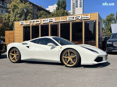 Ferrari 488 GTB 2015 - фото 20