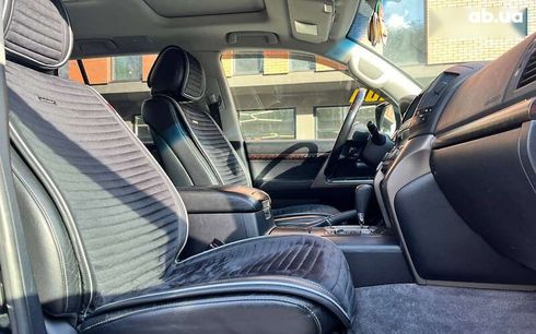Toyota Land Cruiser 2011 - фото 14