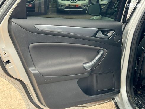 Ford Mondeo 2011 серый - фото 31