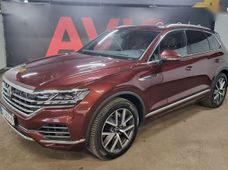 Продаж вживаних Volkswagen Touareg 2022 року в Києві - купити на Автобазарі