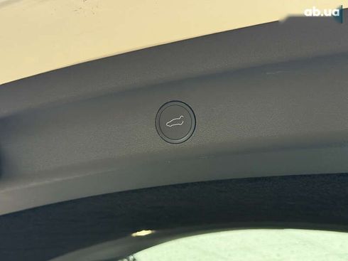 Tesla Model Y 2022 - фото 11