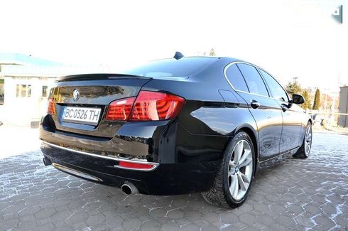 BMW 5 серия 2015 - фото 15