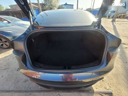 Tesla Model 3 2024 - фото 11