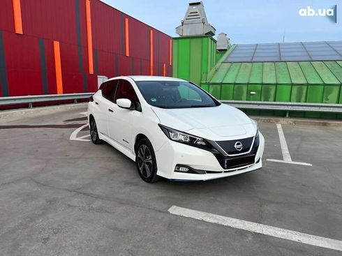 Nissan Leaf 2019 - фото 5