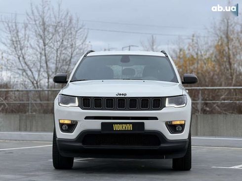 Jeep Compass 2021 - фото 5