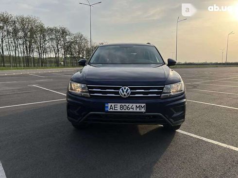 Volkswagen Tiguan 2021 - фото 2