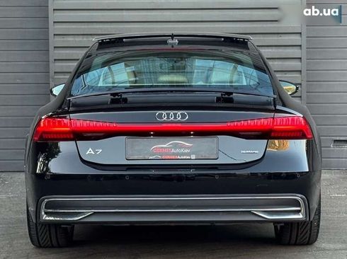Audi A7 2020 - фото 6