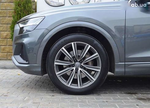 Audi Q8 2019 - фото 11