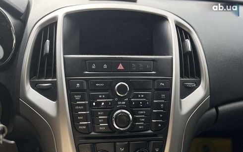 Opel Astra 2011 - фото 21