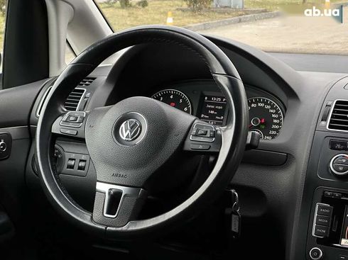 Volkswagen Touran 2013 - фото 28