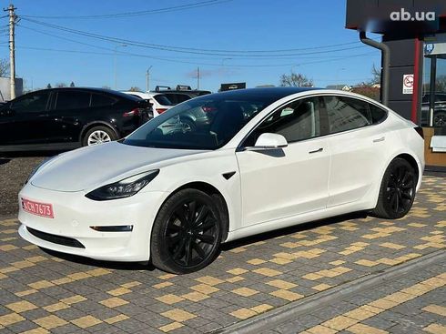 Tesla Model 3 2020 - фото 10