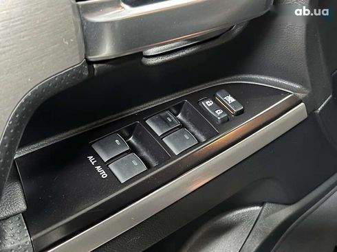 Toyota Land Cruiser 2020 - фото 21