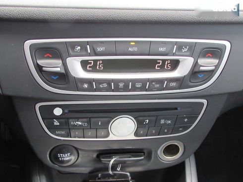 Renault Megane 2011 - фото 23