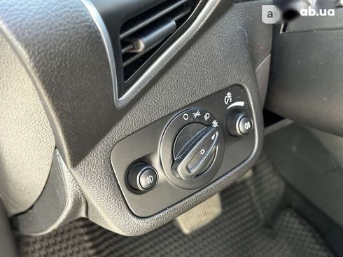 Ford Kuga 2013 - фото 18