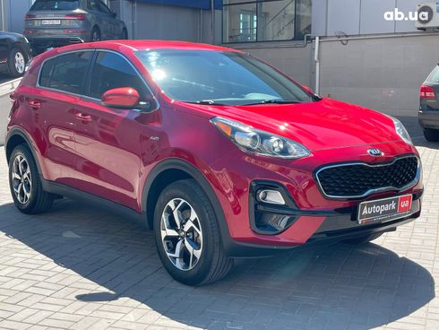 Kia Sportage 2020 красный - фото 5