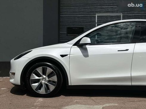 Tesla Model Y 2023 - фото 3