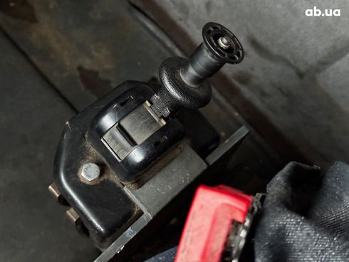 Mercedes-Benz 814 2001 белый - фото 37