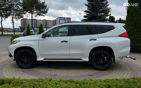 Mitsubishi Pajero Sport 2017 - фото 4