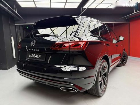 Volkswagen Touareg 2021 - фото 14