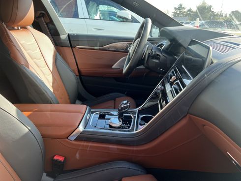 BMW 8 серия 2022 - фото 11