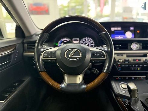 Lexus ES 2015 - фото 28